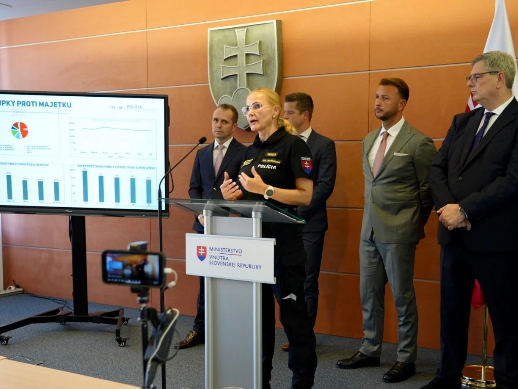 Tlačová beseda: Kradnúť sa neoplatí Tlačová beseda: Kradnúť sa neoplatí